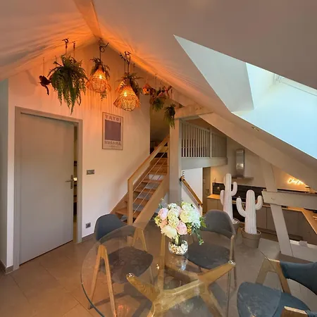 Chez Gaston - *